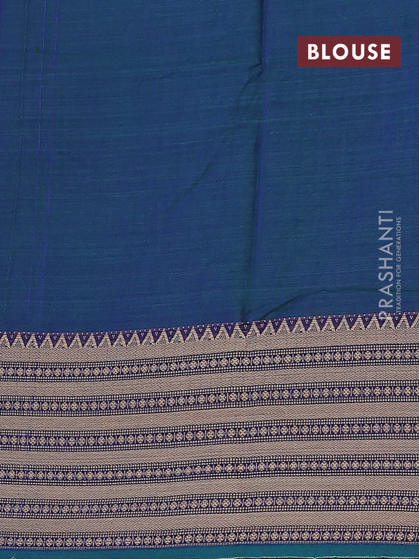 Blusih green narayanpet cotton saree with matching neck piece
