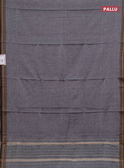 Grey narayanpet cotton saree with matching neck piece