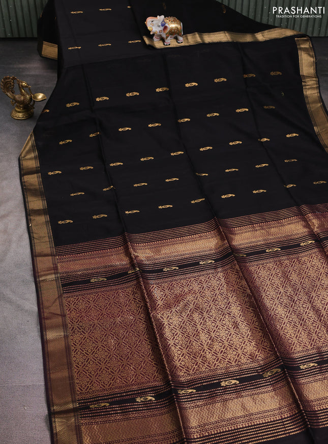 Maheshwari silk cotton saree black and wine shade with paisley zari woven buttas and zari woven border