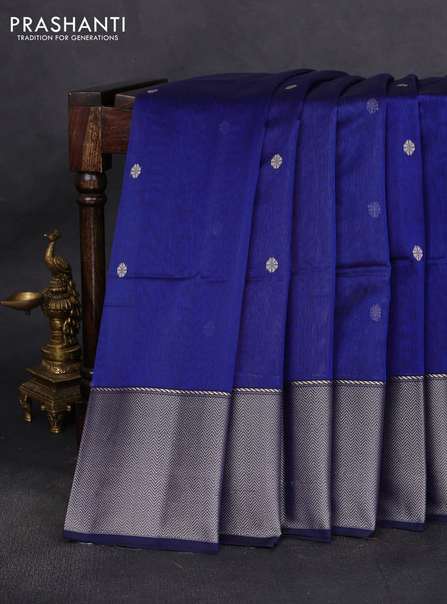 Maheshwari silk cotton saree blue and beige with thread woven buttas and thread woven border