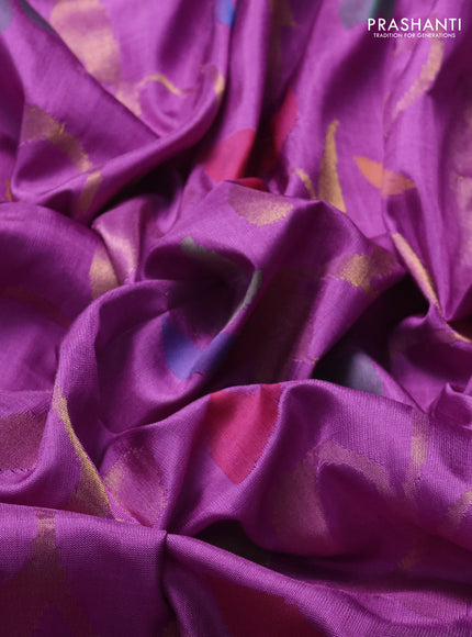 Uppada jamdhani silk saree purple shade and red with allover floral jamdhani weaves and zari woven border
