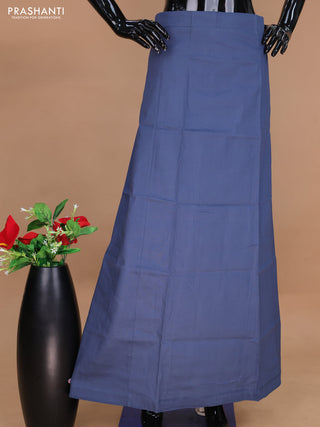 Inskirt grey shade