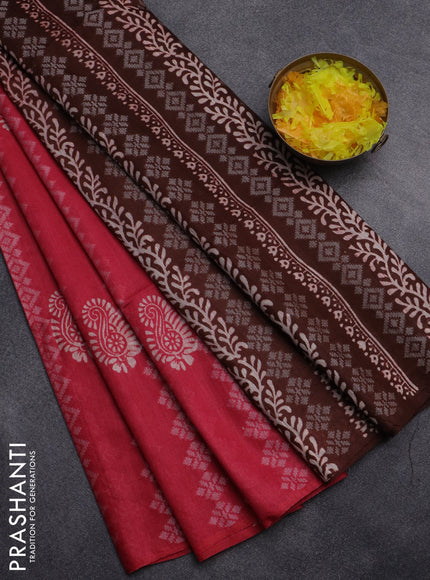 Semi bamboo saree pink shade and maroon shade with allover thread weaves & prints in borderless style