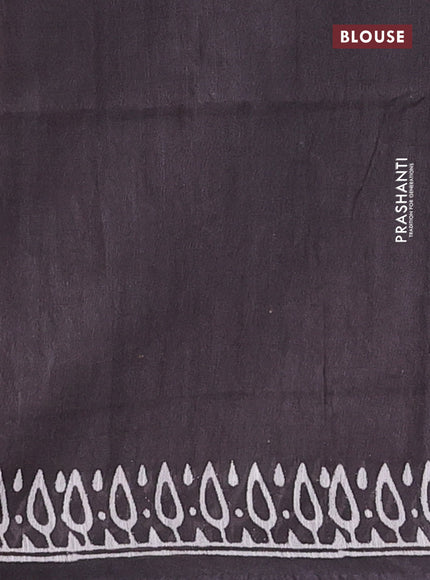 Semi bamboo saree peach orange and brown shade with allover thread weaves & prints in borderless style