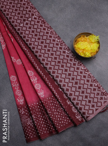 Semi bamboo saree pink and maroon with allover thread weaves & prints and printed border