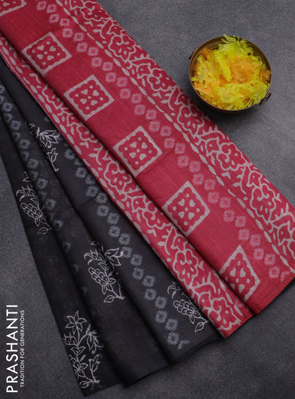 Semi bamboo saree elephant grey and pink with allover thread weaves & floral prints in borderless style