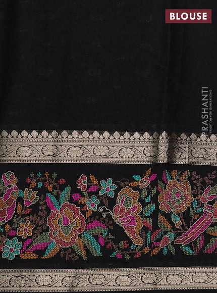 Black Semi Tussar Saree - Embroidery