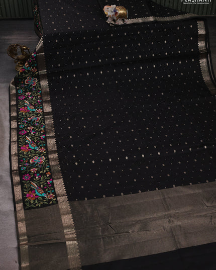 Black Semi Tussar Saree - Embroidery