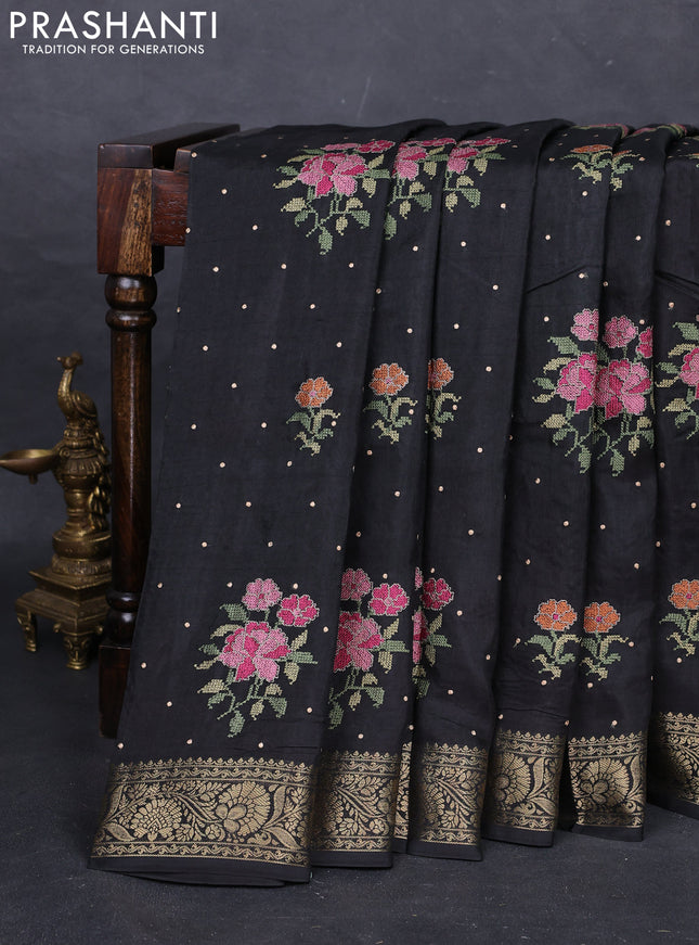 Black Semi Tussar Saree - Embroidery