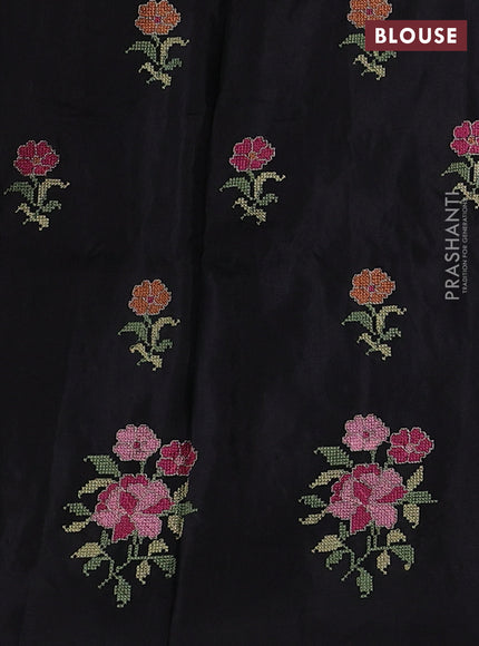 Black Semi Tussar Saree - Embroidery