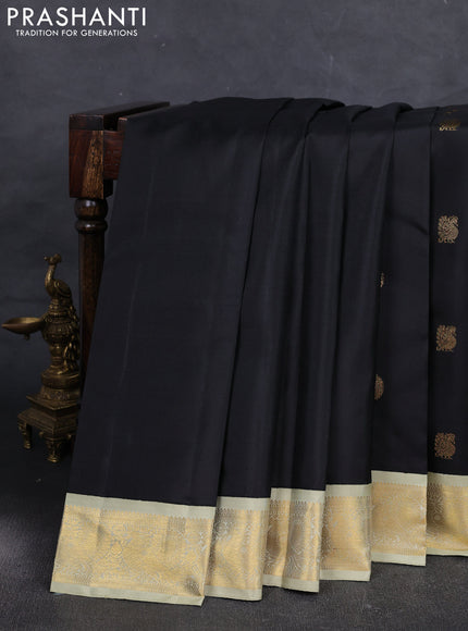 Black & Pista Green Pure Kanchipuram Silk Saree - Korvai Border
