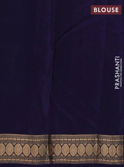 Green & Navy Blue Kanchipuram Silk - Buttas