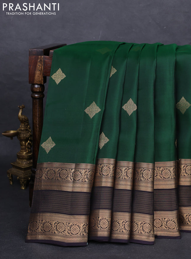Green & Black Kanchipuram Silk - Buttas