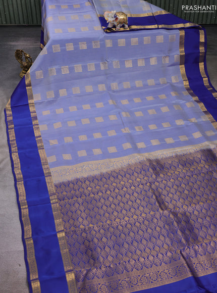 Grey & Blue Kanchipuram Silk - Weaves