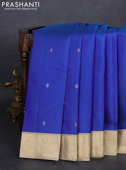Blue & Pastel Green Pure Kanchipuram Silk - Buttas
