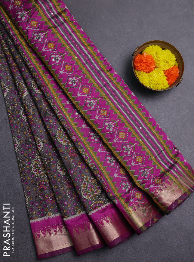 Grey & Magenta Pink Semi Tussar Saree - Kantha Work