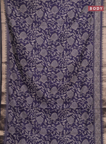 Grey Semi Tussar Saree - Kantha Work