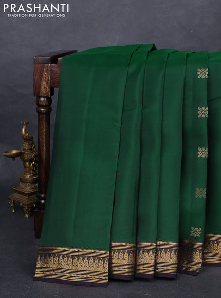 Green & Black Kanchipuram Silk - Buttas