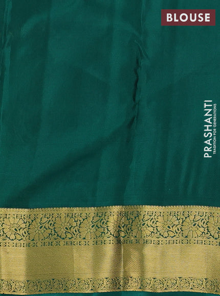 Mehendi Green & Green Kanchipuram Silk - Buttas