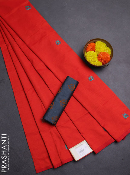 Red & Grey Semi Silk Cotton Saree - Embroidery
