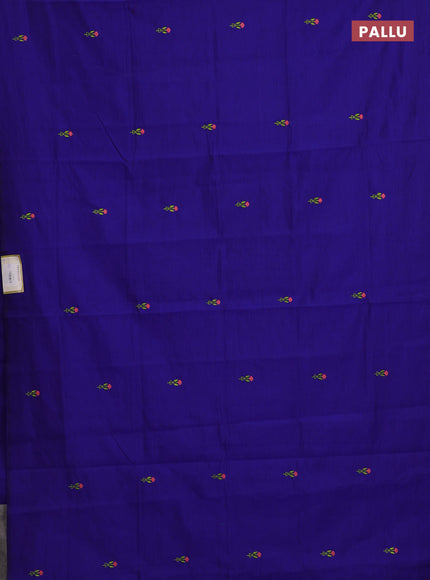 Blue & Green Semi Silk Cotton Saree - Embroidery