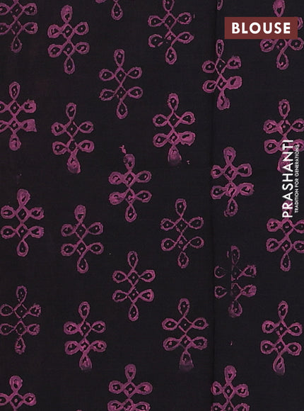 Peach Pink & Black Semi Silk Cotton Saree - Embroidery