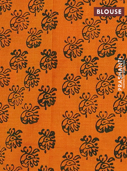 Green & Sunset Orange Semi Silk Cotton Saree - Embroidery