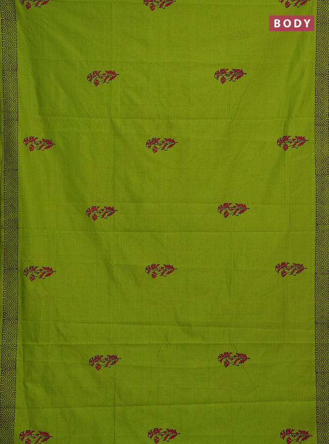 Green & Purple Semi Silk Cotton Saree - Printed