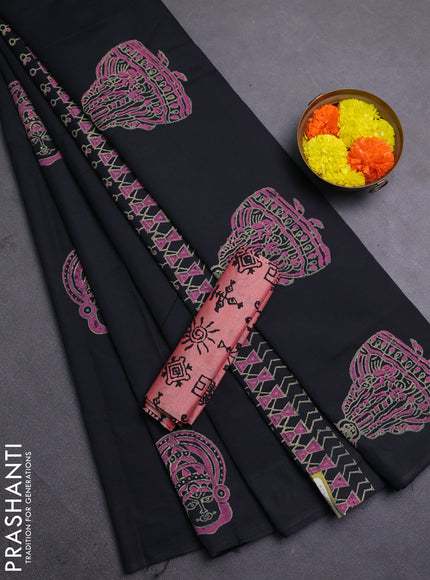 Black & Peach Semi Silk Cotton Saree - Printed