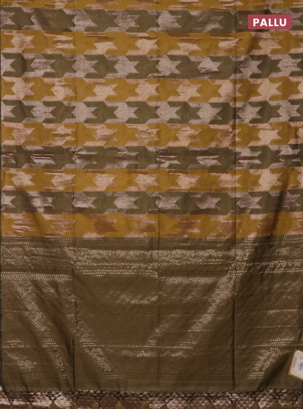 Mustard Yellow & Mehendi Green Semi Dupion Saree