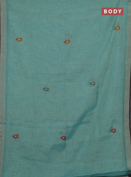 Peacock Green & Red Linen Saree - Embroidery
