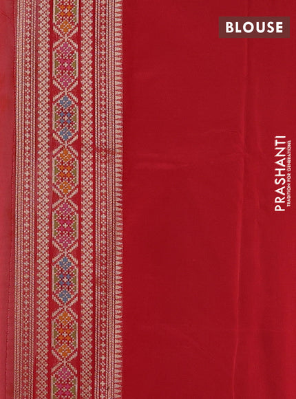 Off White & Red Kosa Jamdani Silk Saree