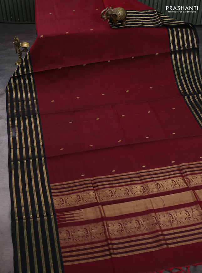 Maroon & Black Kanchipuram Silk Cotton - Buttas