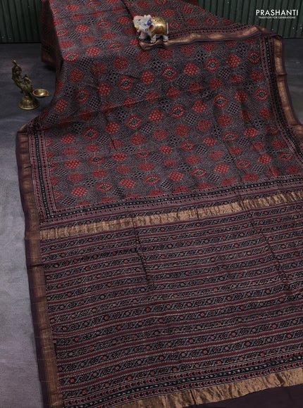Brown Maheshwari Silk Cotton Saree - Ajrakh Prints