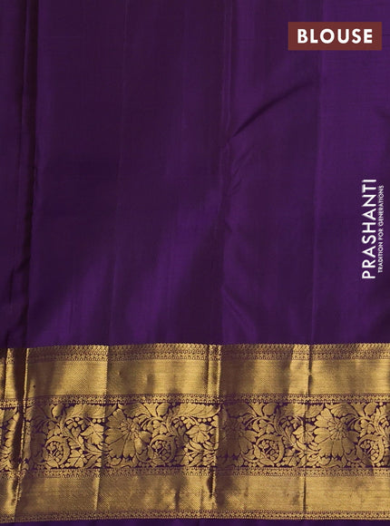 Green & Violet Pure Kanchipuram Silk - Checks