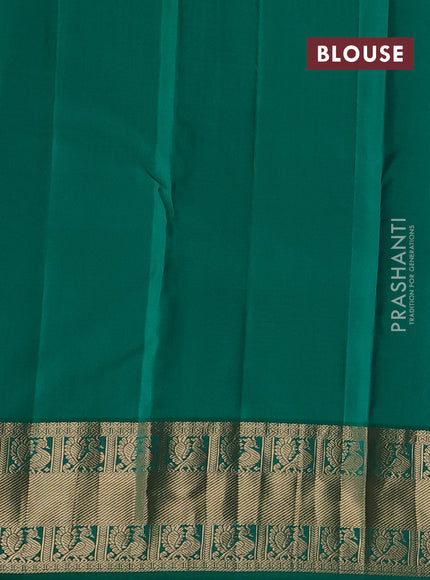 Maroon & Green Pure Kanchipuram Silk - Buttas