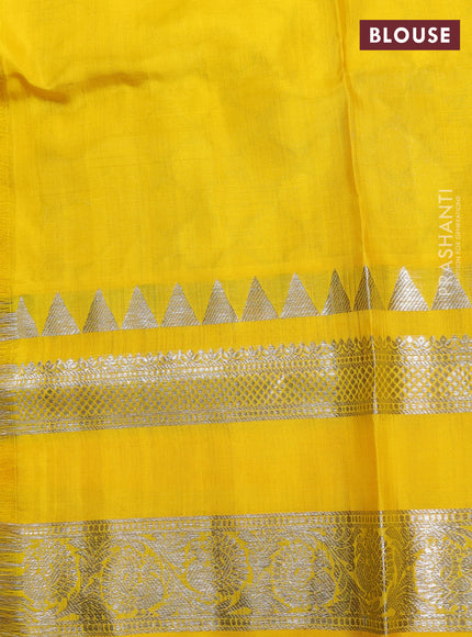 Maroon & Yellow Venkatagiri Silk - Buttas