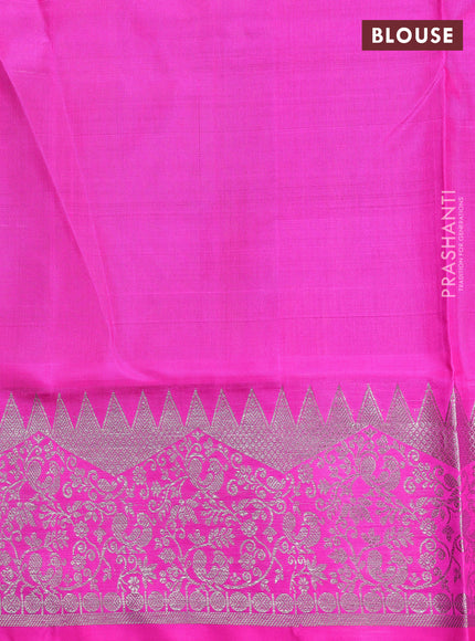 Green & Pink Venkatagiri Silk - Checks