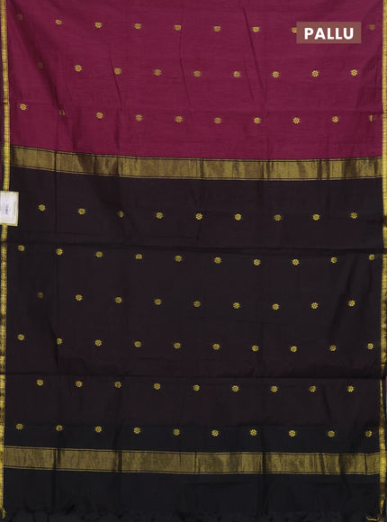Maroon & Black Semi Maheshwari Cotton - Buttas