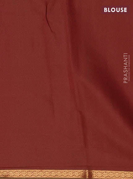 Green & Maroon Semi Maheshwari Cotton - Buttas