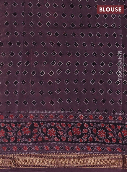 Rosy Brown Maheshwari Silk Cotton Saree - Ajrakh Prints