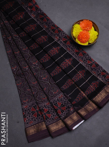 Rosy Brown Maheshwari Silk Cotton Saree - Ajrakh Prints