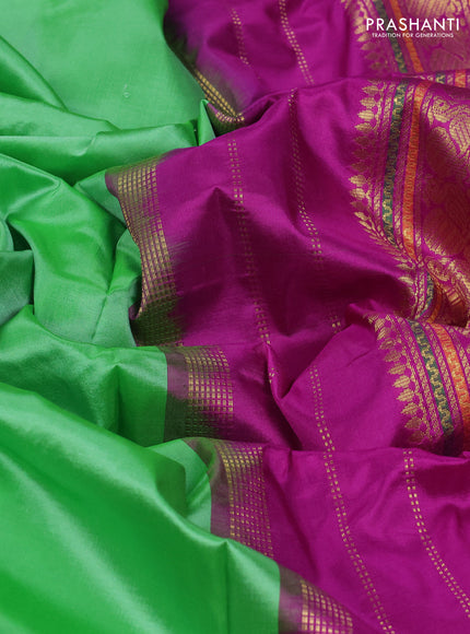 Green & Magenta Pink 10 Yards Silk Saree