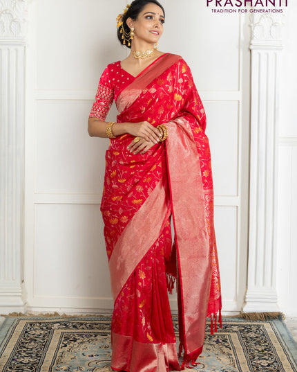 Pure kanchipuram silk saree reddish pink with floral motif zari weaves and silver zari woven border