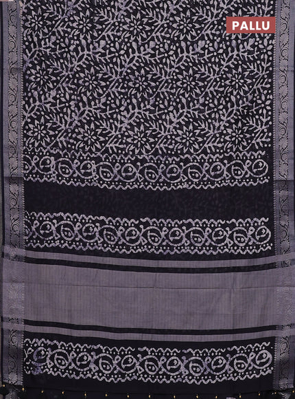Maheshwari silk cotton saree dark navy blue with allover batik prints and zari woven border