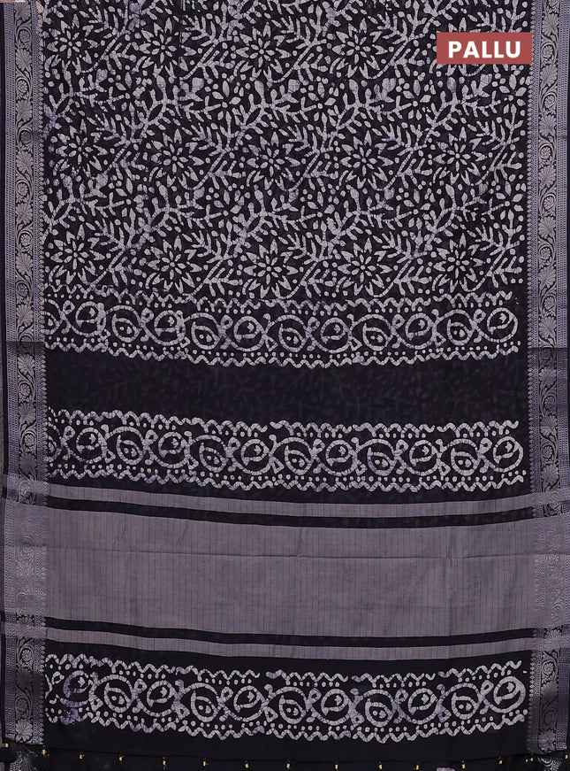 Maheshwari silk cotton saree dark navy blue with allover batik prints and zari woven border