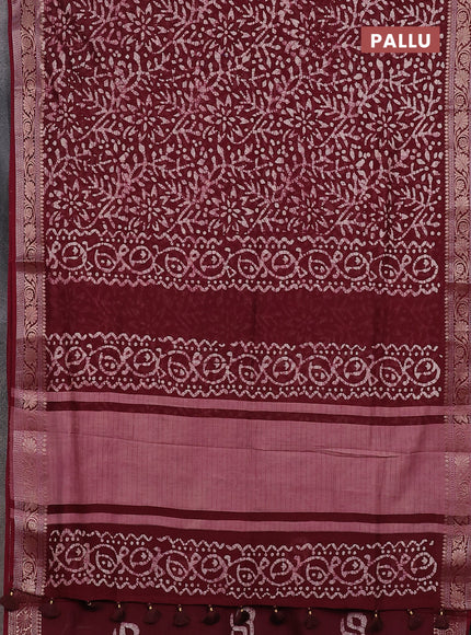 Maheshwari silk cotton saree maroon with allover batik prints and zari woven border