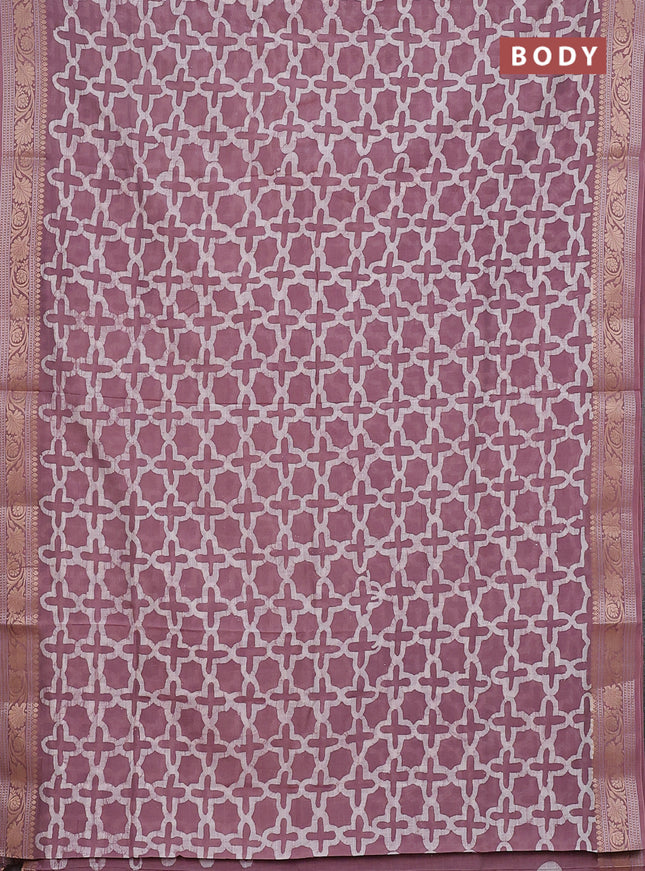 Maheshwari silk cotton saree mauve pink with allover batik prints and zari woven border
