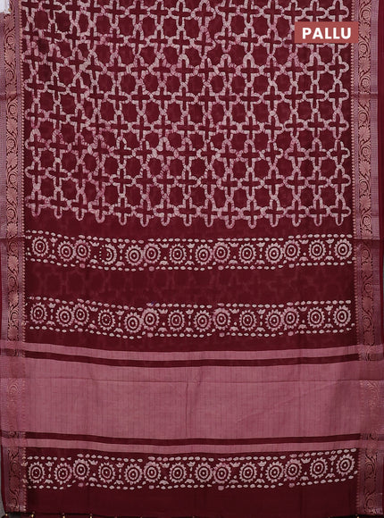 Maheshwari silk cotton saree maroon with allover batik prints and zari woven border