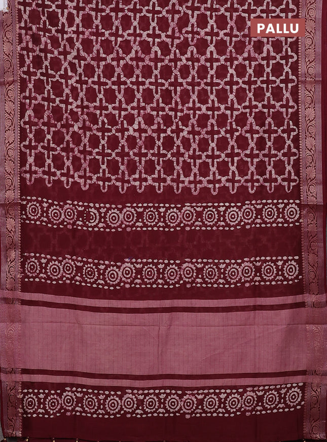Maheshwari silk cotton saree maroon with allover batik prints and zari woven border